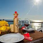 So Ionian Getaways 아파트 *