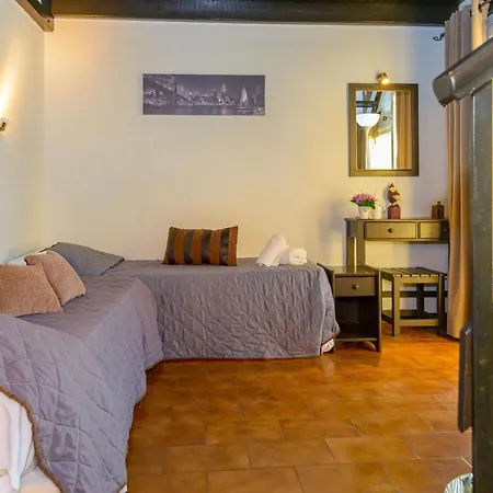 So Ionian Getaways Agios Gordios (Corfu)